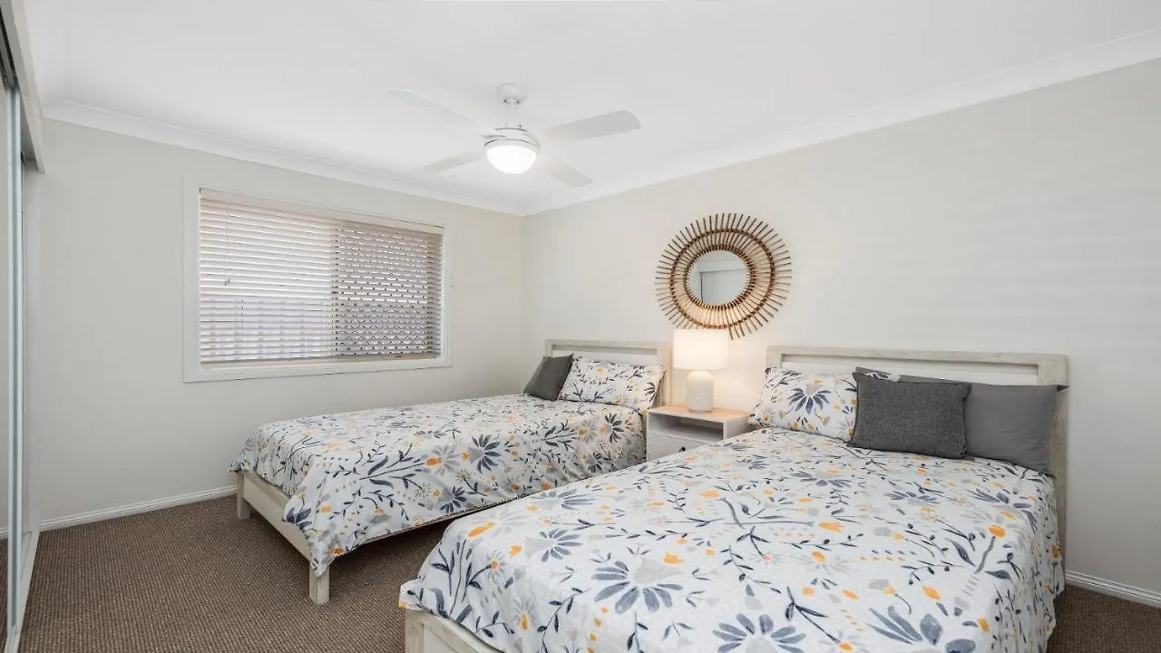 Prázdninový dům Vila 5 Bullando Street Warana Qld Kawana Waters